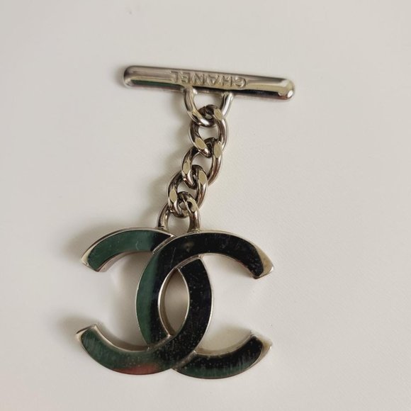 CHANEL Biarritz Paris Metallic Quilted Coated C Gray Beige Leather Canvas Tote - Picture 13 of 13